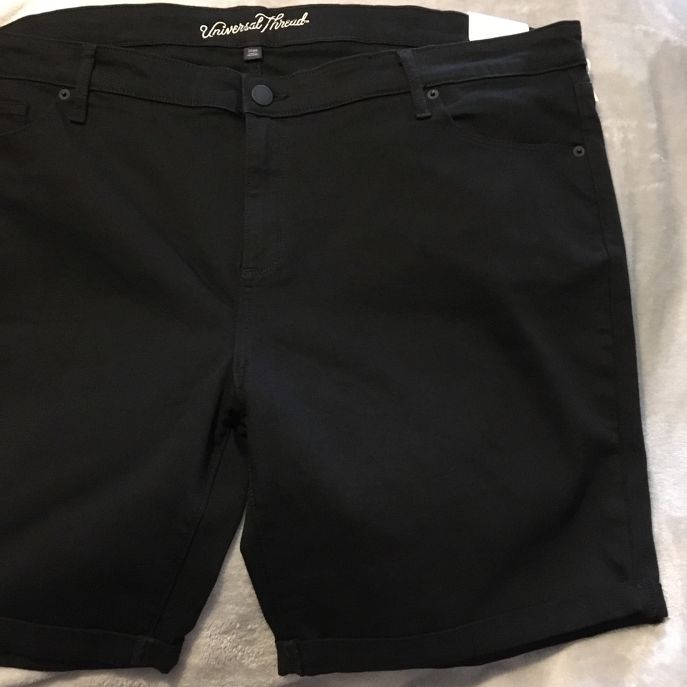 NWT Universal Thread Black Denim Bermuda Shorts